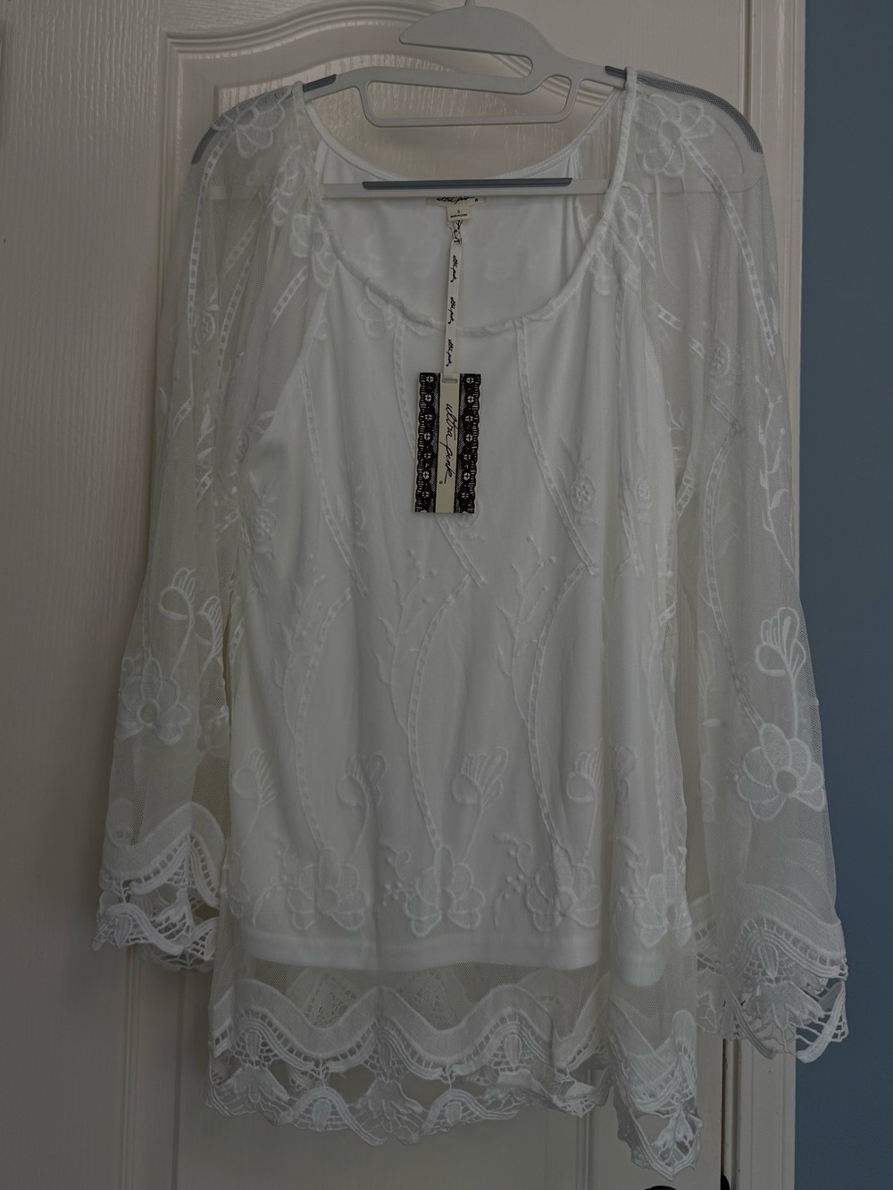 Ultra  White Embroidered Sheer-Sleeve Tunic
